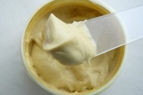 hausgemachte Salbe zur Behandlung von Osteochondrose