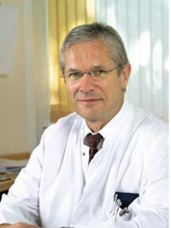 Dr. Arzt-Internist Andreas